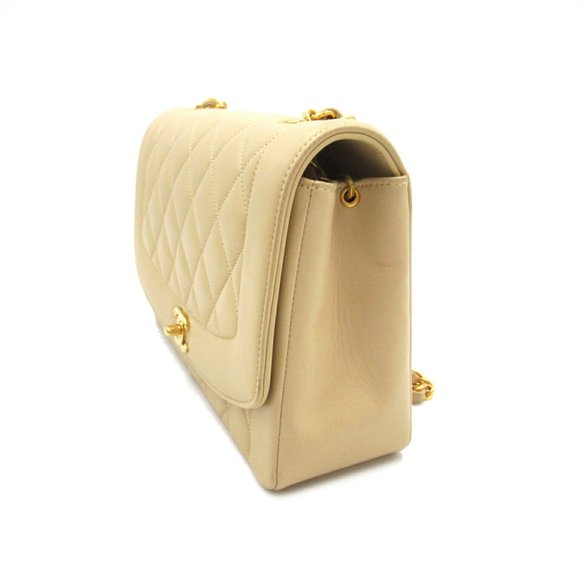 CHANEL Matelasse Diana Chain Shoulder Bag, Lambskin (Sheepskin), Women's, Beige - Picture 4 of 11